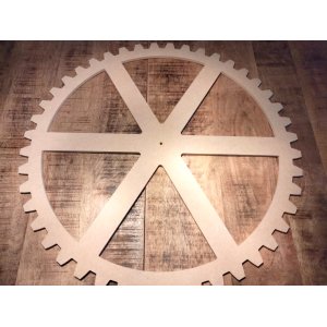 TW1 MDF tandwiel Ø20cm x 3mm stervorm TW1 MDF tandwiel Ø20cm x 3mm stervorm
