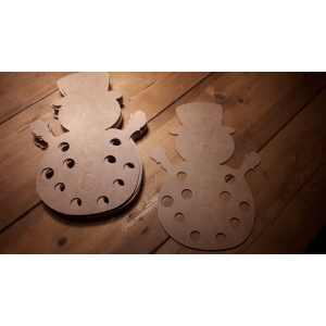MDF 501 Sneeuwpop met gaten ca. 20 x 25 cm