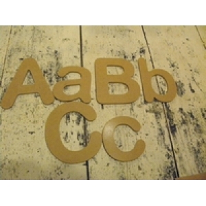 MDF Hoofdletters, 20 cm hoog, 3 mm dik